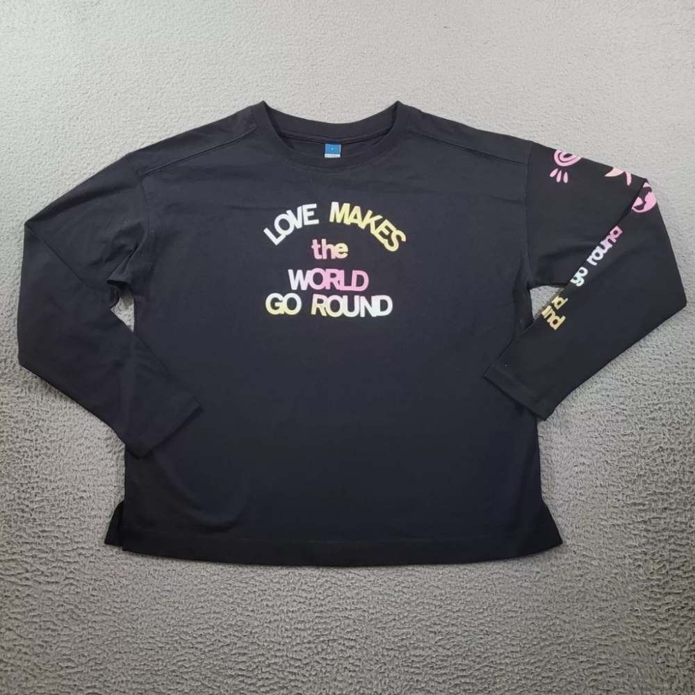 NWOT Women's Love Makes The World Go Round Old Navy Long Sleeve T-shirt - Picture 8 of 10